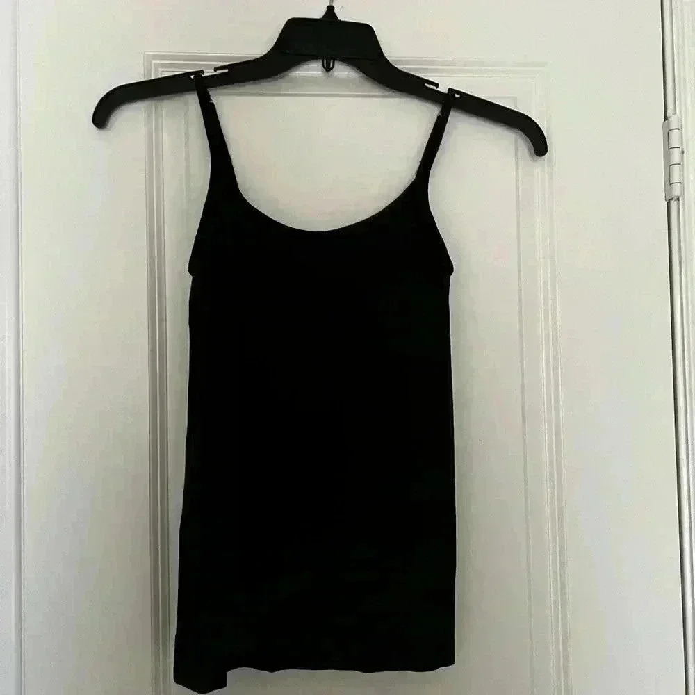 BASIC BLACK TANK SIZE SMALL